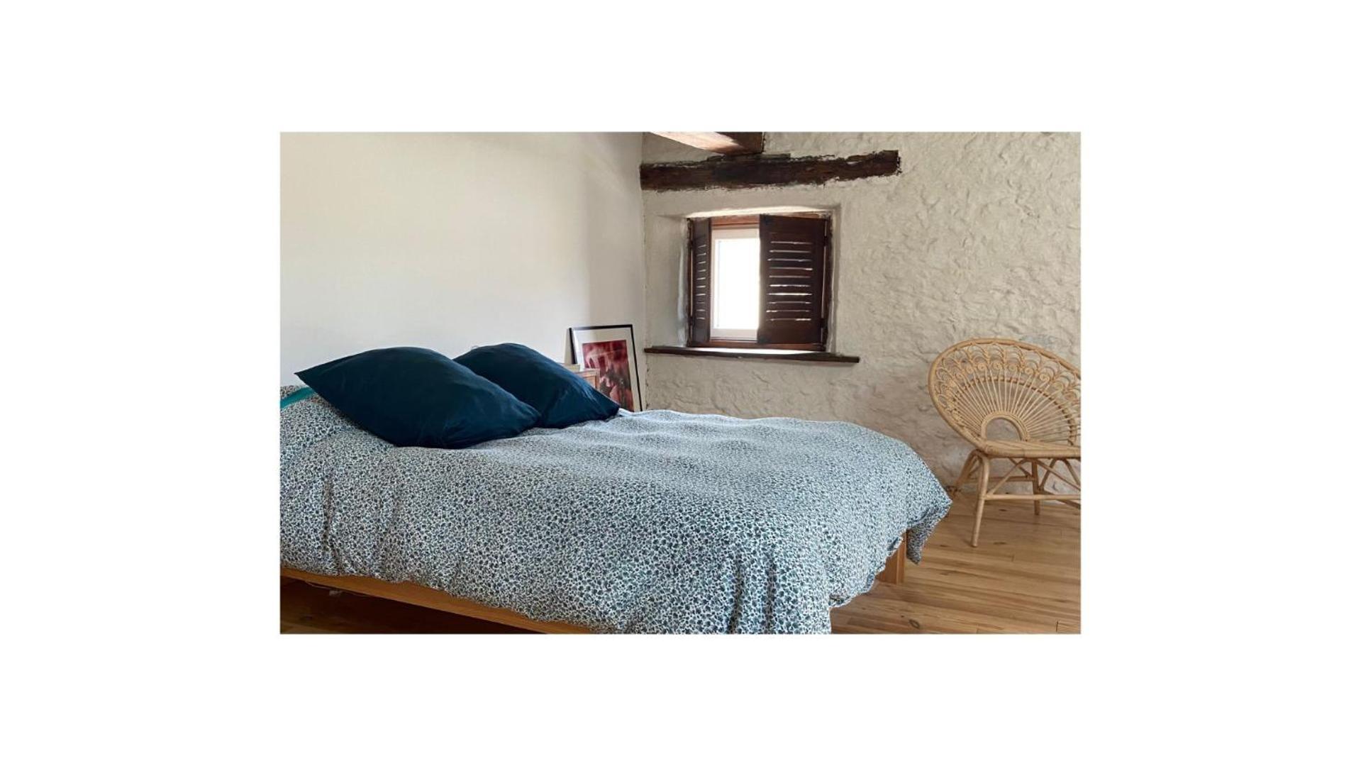 Chambre Triple Deluxe - Gite De La Louve Fougax-et-Barrineuf Екстериор снимка